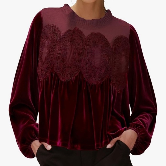 Elegant Green Velvet Women's Top - Picture 3 of 4